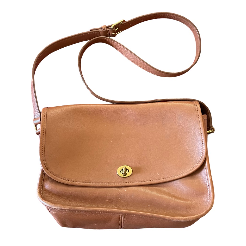 Coach Vintage City Bag 9790 Turn Lock British Tan Leather Shoulder Crossbody Bag